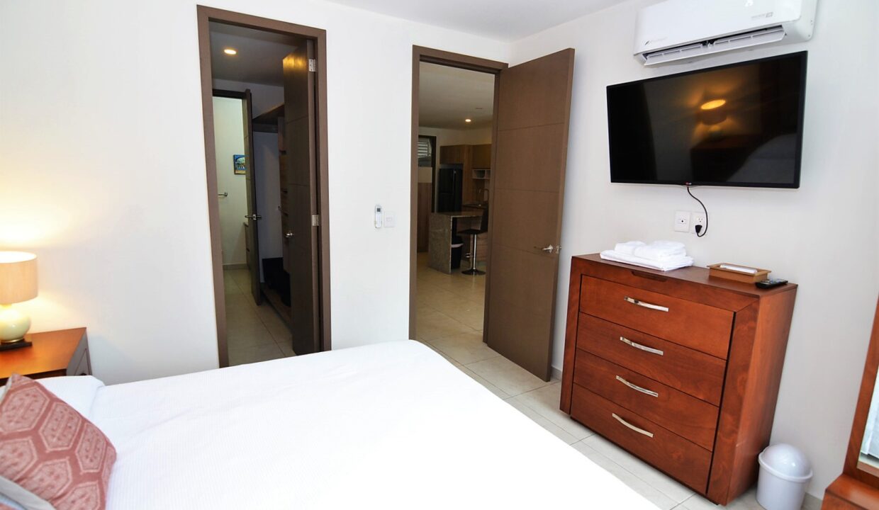 Condo Niza 2E - Versalles Condo For Rent Puerto Vallarta (10)