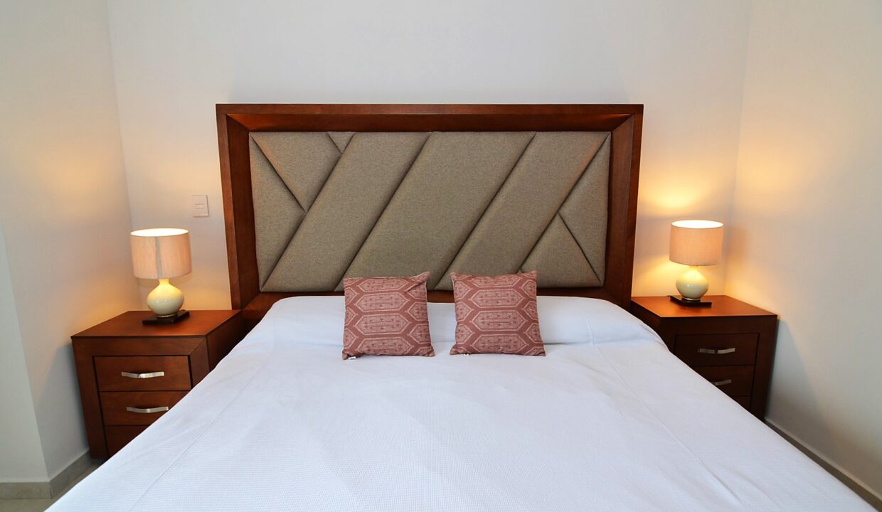 Condo Niza 2E - Versalles Condo For Rent Puerto Vallarta (20)