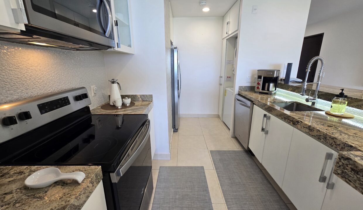 Condo Villa Magna 352B (10)